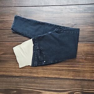 MATERNITY JEANS